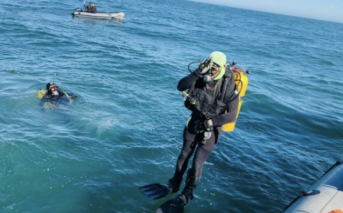 Faenas de Buceo en Centros de Cultivos Marinos